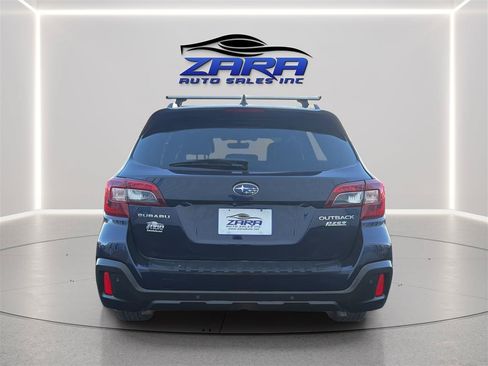 Used 2018 Subaru Outback 3.6R Touring w/ Popular Package #3 AWD/4WD image 6