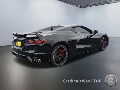Used 2021 Chevrolet Corvette Stingray Premium Conv w/ Z51 Performance Package RWD image 20
