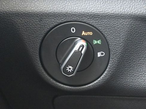 New 2026 Volkswagen Jetta SEL image 24