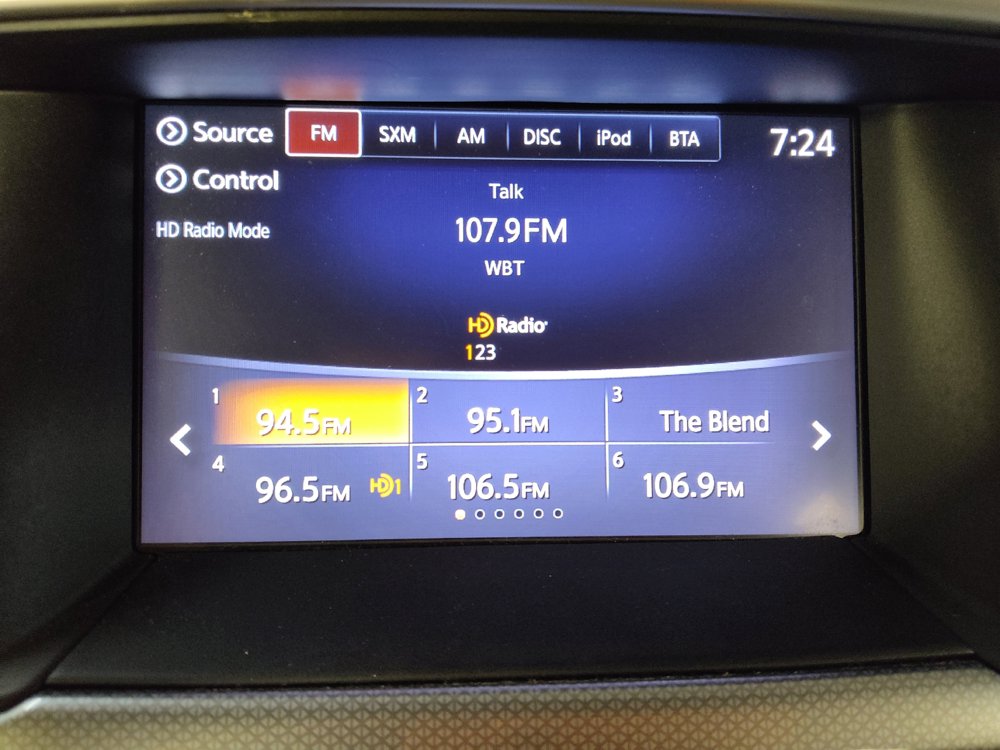 Used 2017 Nissan Pathfinder SL w/ SL Tech Package FWD image 25