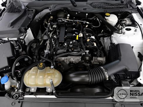 Used 2022 Ford Mustang Convertible w/ Equipment Group 101A RWD image 13