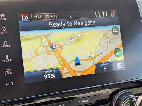 Used 2018 Honda CR-V Touring image 14