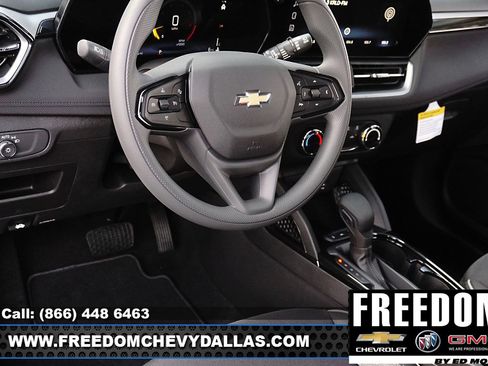 New 2026 Chevrolet TrailBlazer LS w/ LS Convenience Package FWD image 24