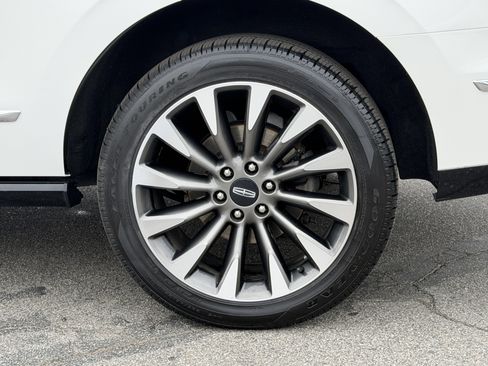 Used 2021 Lincoln Navigator Reserve RWD image 11