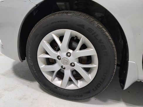 Used 2019 Nissan Versa SV w/ SV Special Edition Package image 31