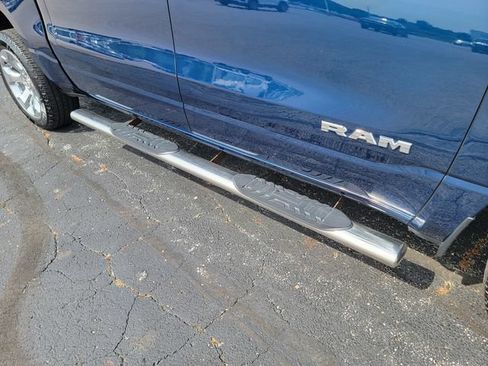 Used 2020 RAM 1500 Big Horn AWD/4WD image 34