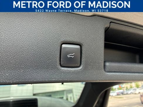 Used 2024 Ford Escape Active AWD/4WD image 38