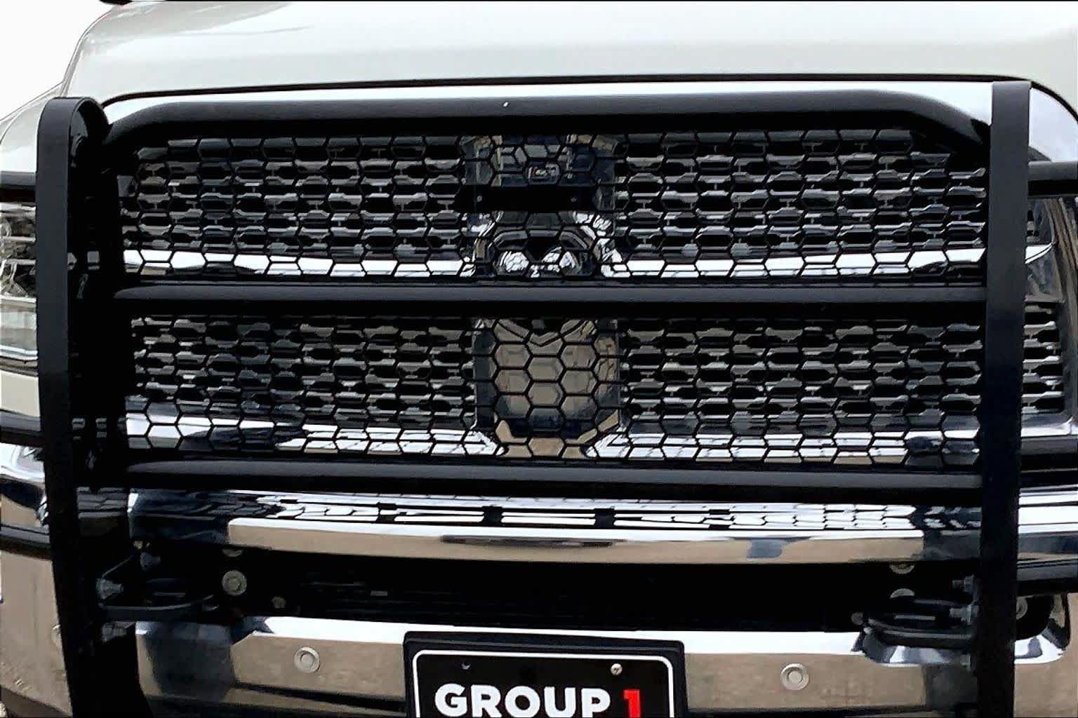 Used 2018 RAM 3500 Laramie w/ Protection Group AWD/4WD image 30