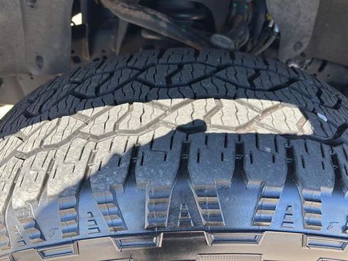 Certified 2022 Ford F150 XLT w/ Equipment Group 302A High image 10