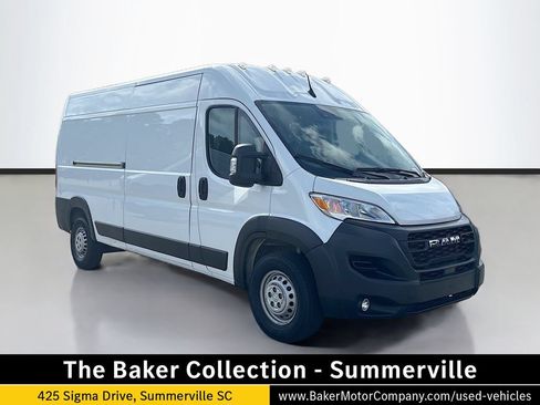 Used 2025 RAM ProMaster 2500 w/ Convenience Group FWD image 1