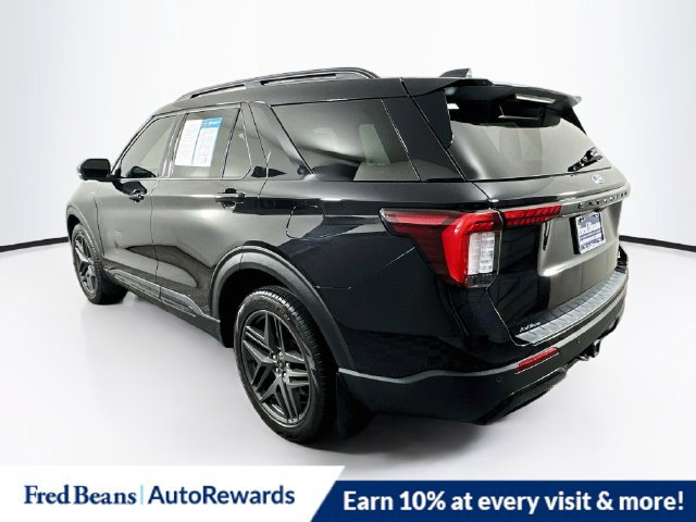 Used 2025 Ford Explorer ST-Line w/ Premium Package AWD/4WD image 6