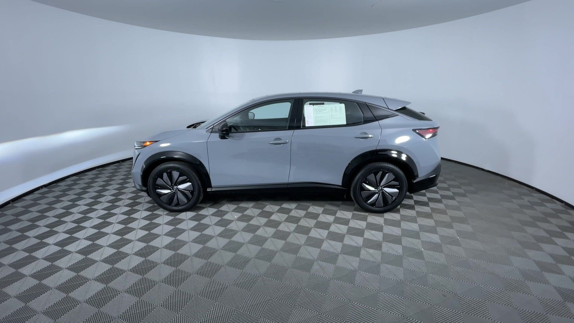 Certified 2024 Nissan Ariya AWD image 6