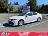 Used 2019 Toyota Camry LE image 1