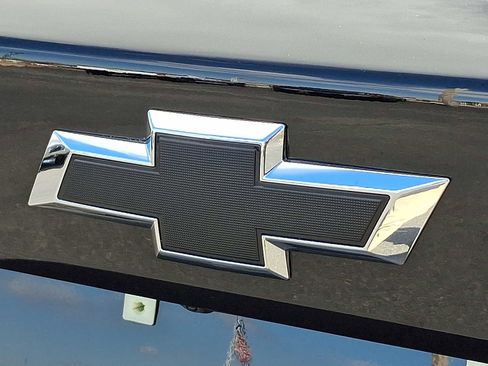 Used 2025 Chevrolet Trax RS w/ Driver Confidence Package image 29