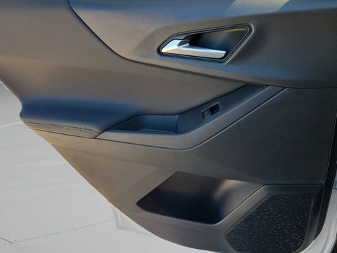 New 2026 Chevrolet Equinox LT w/ Safety and Technology Package FWD image 14
