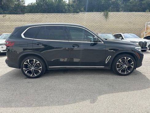 Used 2022 BMW X5 xDrive45e w/ Premium Package AWD/4WD image 5