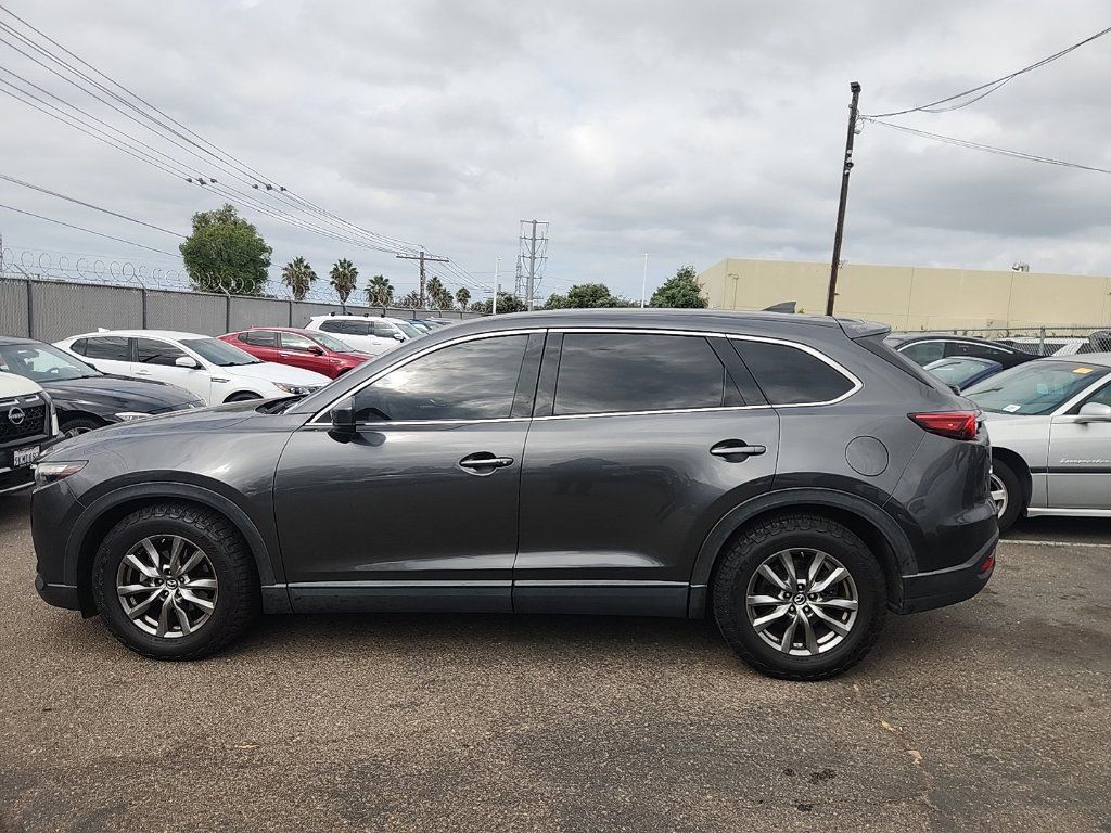 Used 2019 MAZDA CX-9 Touring w/ Touring Premium Package FWD image 10