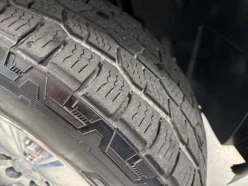 Used 2012 GMC Sierra 1500 SLT w/ SLT Convenience Package AWD/4WD image 35