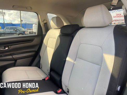 Used 2023 Honda CR-V EX image 16