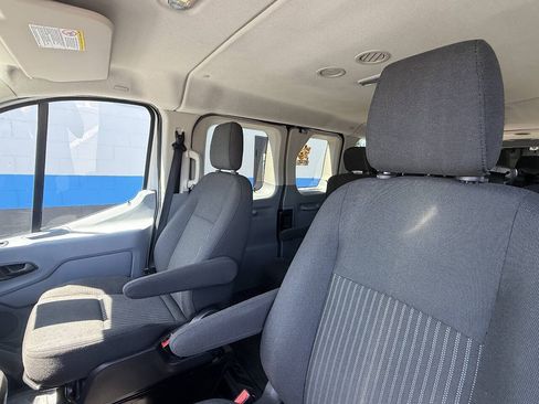 Used 2015 Ford Transit 350 XLT RWD image 8