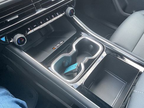 New 2026 Chevrolet Traverse LT image 24