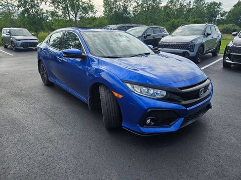 Used 2018 Honda Civic EX image 3