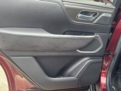 Used 2025 INFINITI QX80 Luxe RWD image 18