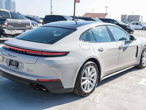 Used 2025 Porsche Panamera 4 image 7