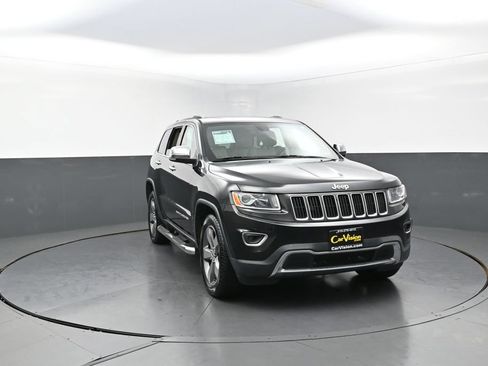 Used 2015 Jeep Grand Cherokee Limited w/ Trailer Tow Group IV AWD/4WD image 3