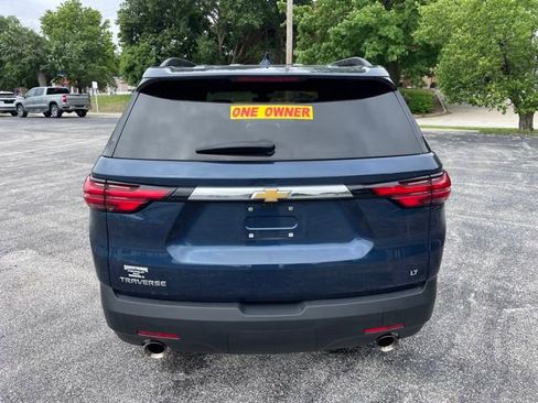 Used 2023 Chevrolet Traverse LT FWD image 6