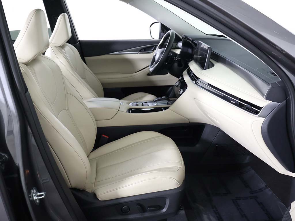 Used 2023 INFINITI QX60 Luxe w/ Cargo Package AWD/4WD image 36