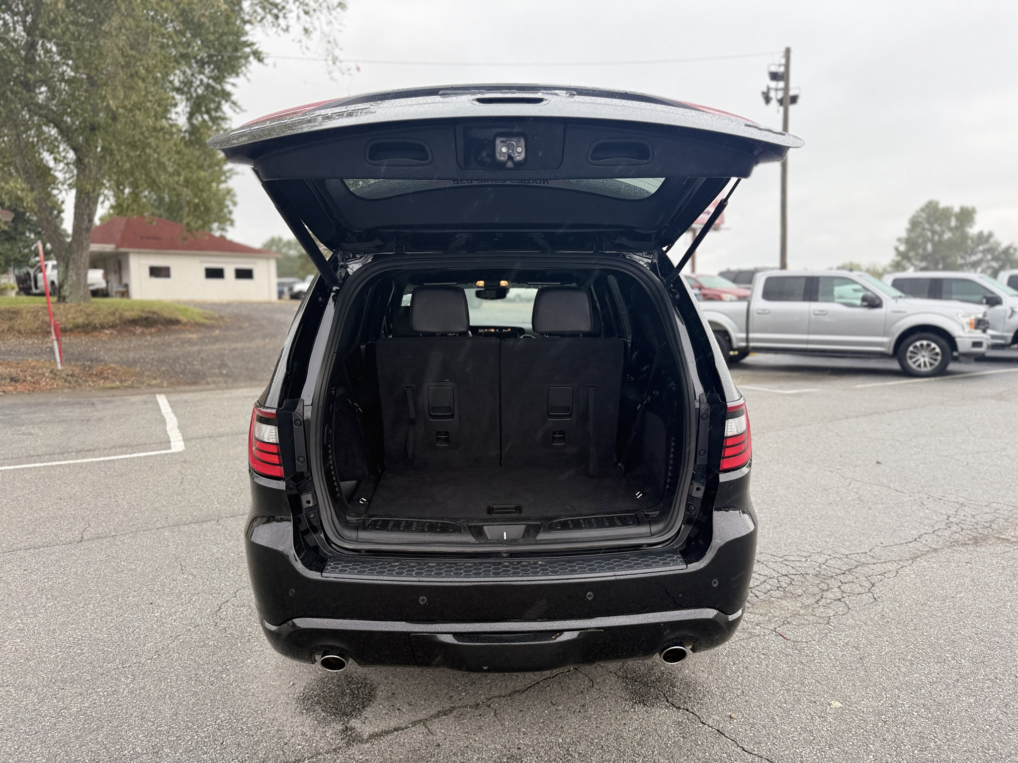 Used 2023 Dodge Durango R/T RWD image 19