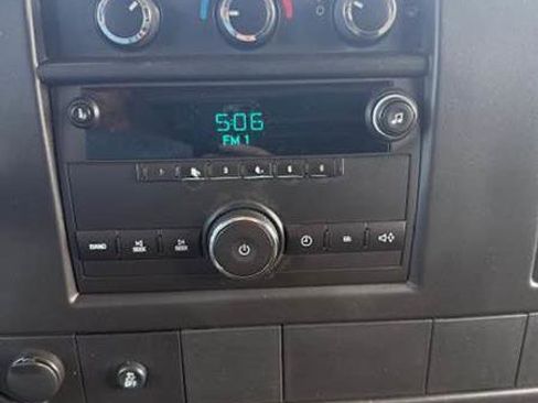 Used 2013 Chevrolet Express 3500 image 14