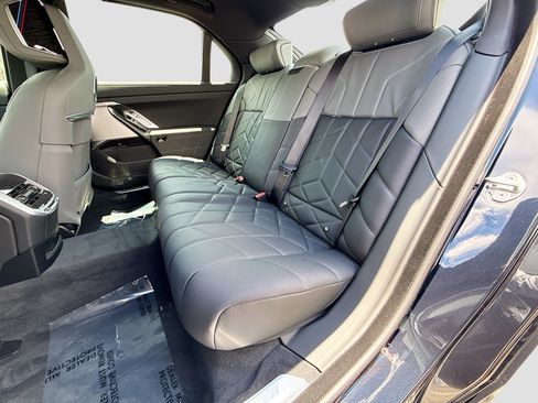 New 2026 BMW i7 eDrive50 w/ Executive Package RWD image 20