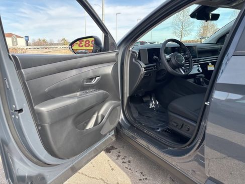 Used 2025 Hyundai Tucson SEL image 29