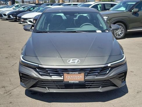 New 2026 Hyundai Elantra SE FWD image 31