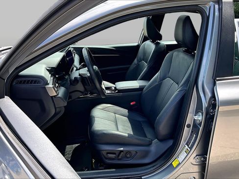 Certified 2025 Toyota Camry XSE AWD/4WD image 9