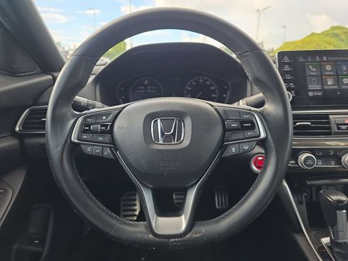 Used 2019 Honda Accord Sport image 17