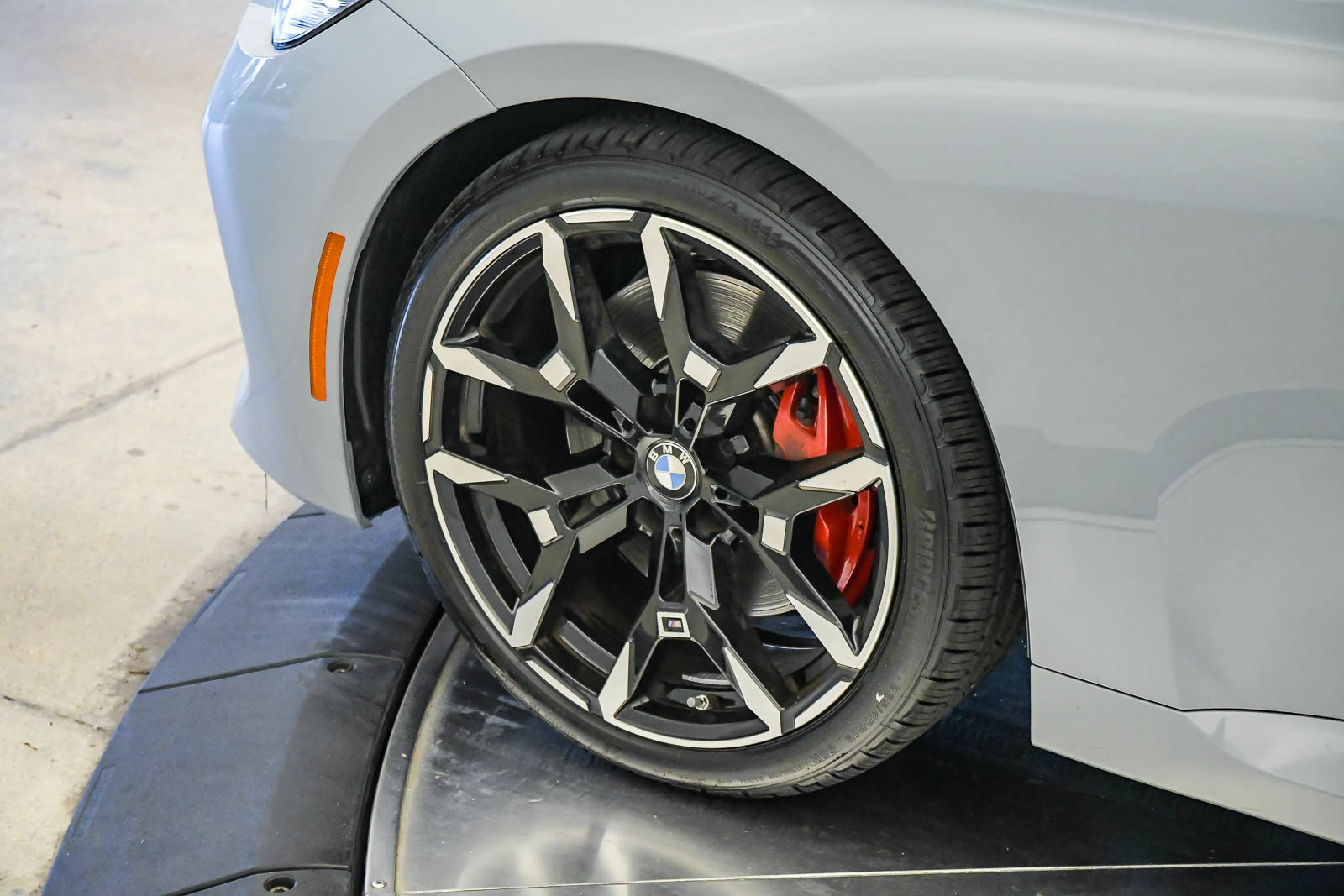 Used 2026 BMW 230i Coupe w/ Premium Package RWD image 9