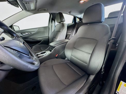 Used 2023 Chevrolet Malibu LT w/ Driver Confidence Package image 13