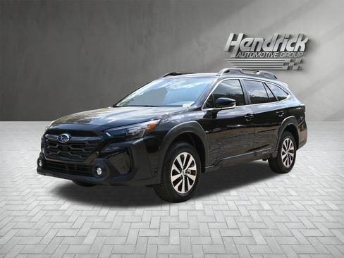 New 2025 Subaru Outback Premium image 5