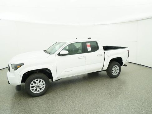 New 2026 Toyota Tacoma SR5 image 7