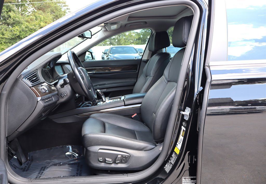 Used 2015 BMW 740Ld xDrive AWD/4WD image 15