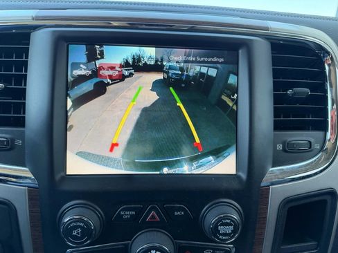 Used 2017 RAM 3500 Laramie image 12