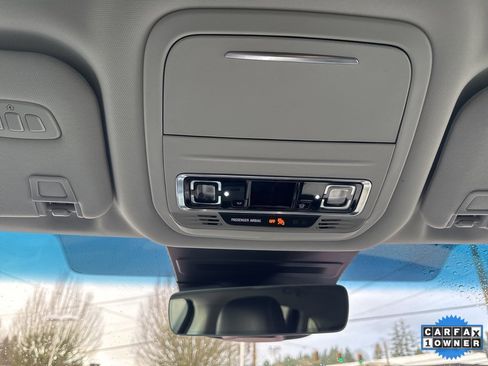 Used 2024 Lincoln Nautilus Reserve image 39