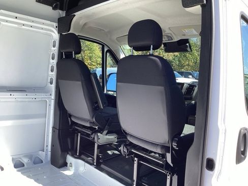 New 2025 RAM ProMaster 2500 w/ Convenience Group image 11