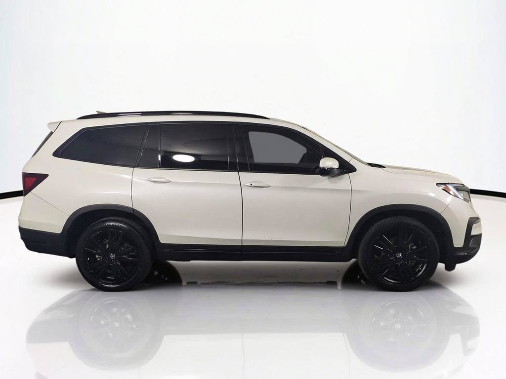 Used 2021 Honda Pilot Black Edition image 4