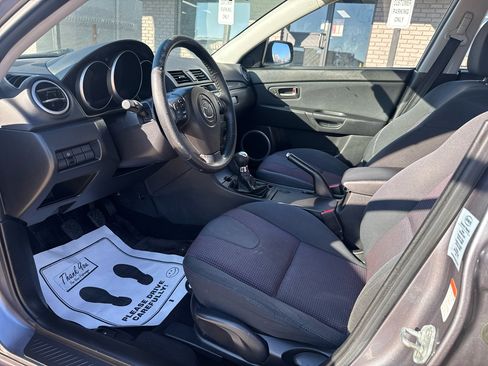 Used 2006 MAZDA MAZDA3 s Touring image 11