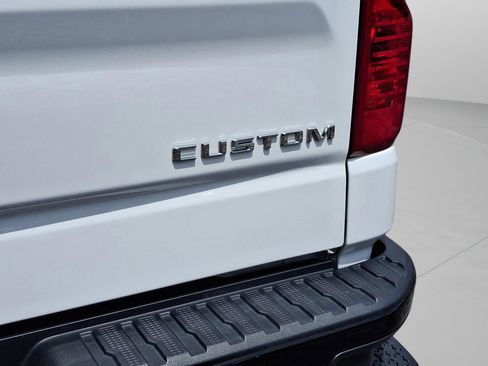 Used 2024 Chevrolet Silverado 1500 Custom Trail Boss AWD/4WD image 37