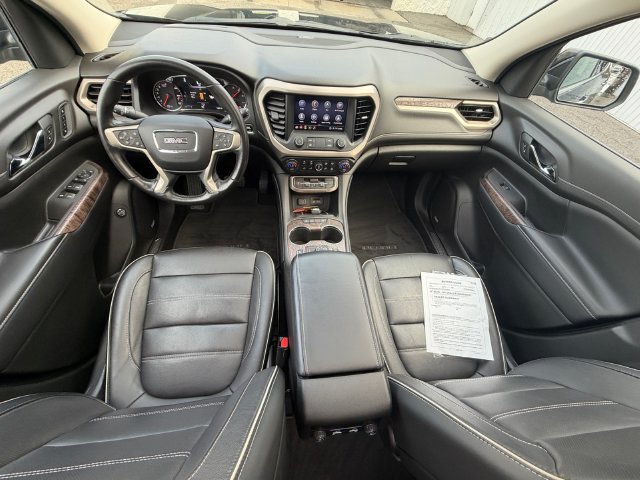 Used 2020 GMC Acadia Denali w/ Technology Package AWD/4WD image 21
